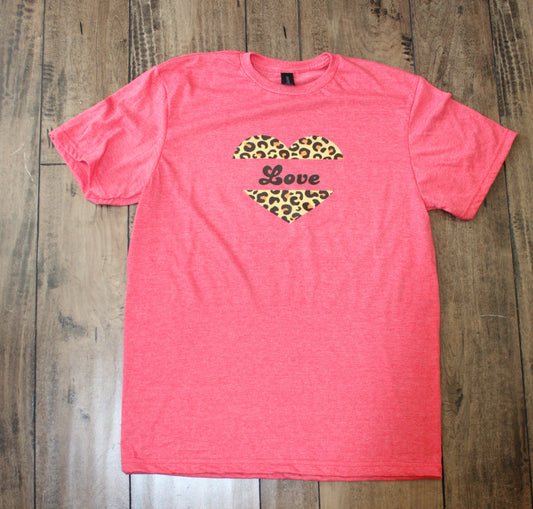 "Leopard Love Heart" Short sleeve t-shirt