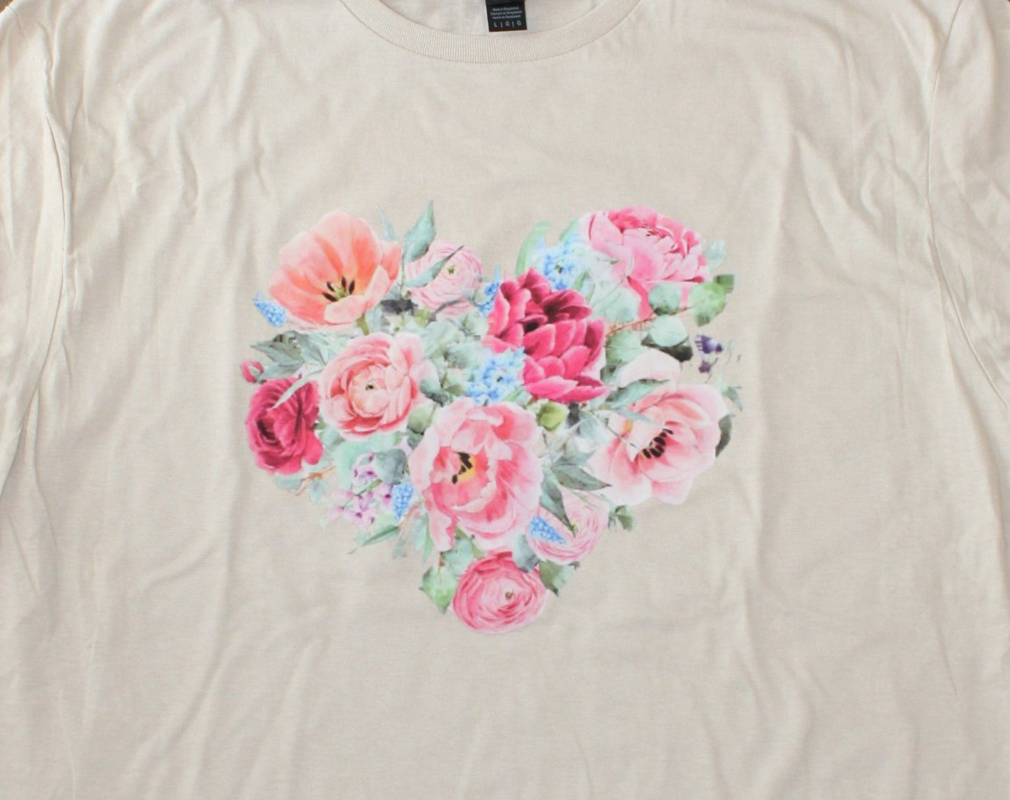 "Floral Heart" short sleeve t-shirt